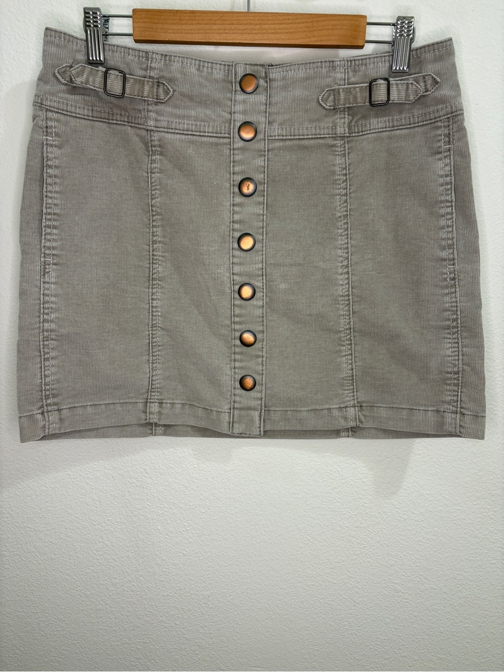 Vintage Y2K GAP Button-Front Corduroy Mini Skirt - Light Khaki